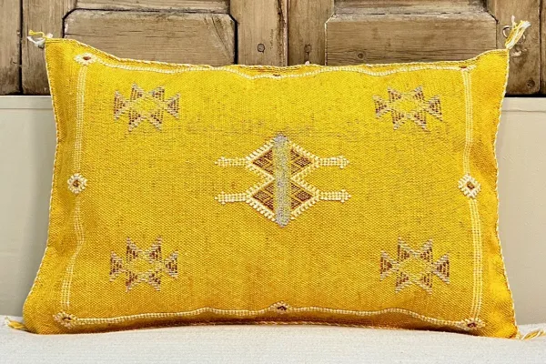 Sabra Kussen uit Marokko geel 60cm x 40cm incl vulling nr.62674