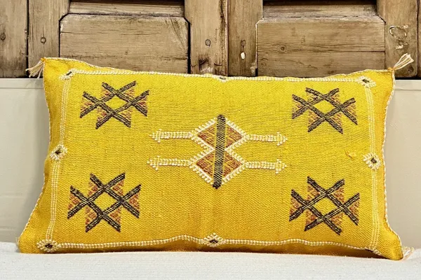 Sabra Kussen uit Marokko geel 60cm x 40cm incl vulling nr.62675