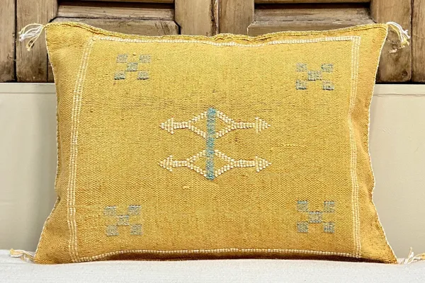 Sabra Kussen uit Marokko geel 60cm x 40cm incl vulling nr.62676