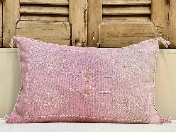 Sabra Kussen uit Marokko roze 60cm x 40cm incl vulling nr.62685