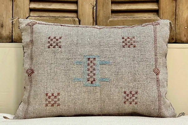 Sabra Kussen uit Marokko grijs 60cm x 40cm incl vulling nr.62701