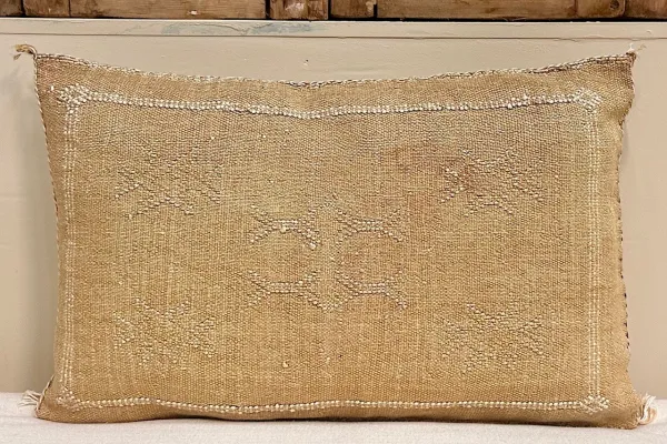 Sabra Kussen uit Marokko licht bruin 60cm x 40cm incl vulling nr.93339