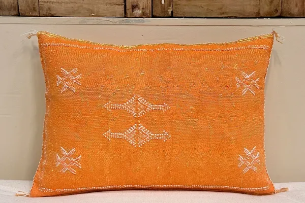 Sabra Kussen uit Marokko oranje 60cm x 40cm incl vulling nr.93349