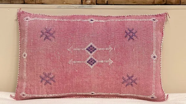 Sabra Kussen uit Marokko roze 60cm x 40cm incl vulling nr.93366