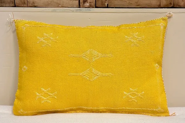 Sabra Kussen uit Marokko geel 60cm x 40cm incl vulling nr.93370