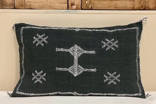 Sabra Kussen uit Marokko zwart 60cm x 40cm incl vulling nr.93381