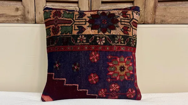 Kelim kussen uit Turkije 50cm x 50cm incl binnenkussen Nr.16037