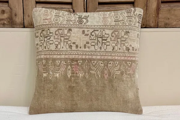 Kelim kussen uit Turkije 50cm x 50cm incl binnenkussen Nr.16046