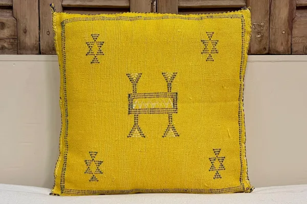 Sabra Kussen uit Marokko geel 45cm x 45cm incl vulling nr.64040