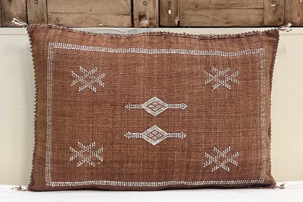 Sabra Kussen uit Marokko bruin 60cm x 40cm incl vulling nr.93274