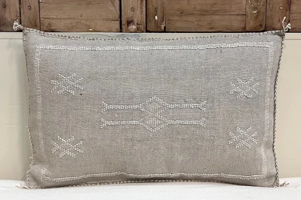 Sabra Kussen uit Marokko grijs 60cm x 40cm incl vulling nr.93292