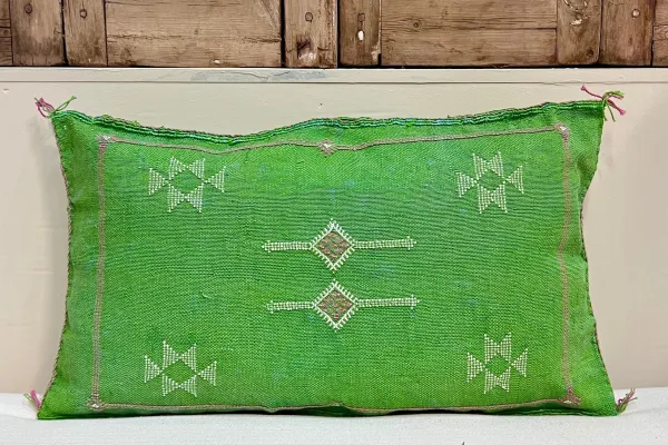 Sabra Kussen uit Marokko groen 60cm x 40cm incl vulling nr.93298