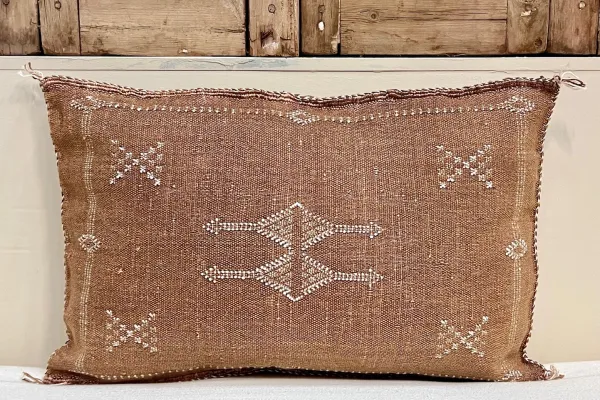 Sabra Kussen uit Marokko bruin 60cm x 40cm incl vulling nr.93305