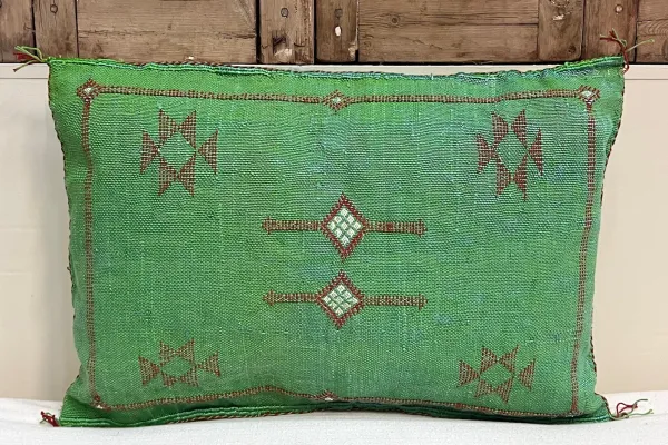 Sabra Kussen uit Marokko groen 60cm x 40cm incl vulling nr.93333