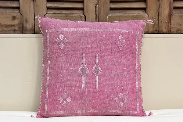Sabra Kussen uit Marokko roze 45cm x 45cm incl vulling nr.64092
