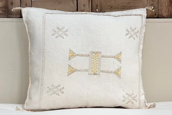 Sabra Kussen uit Marokko wit 45cm x 45cm incl vulling nr.64104