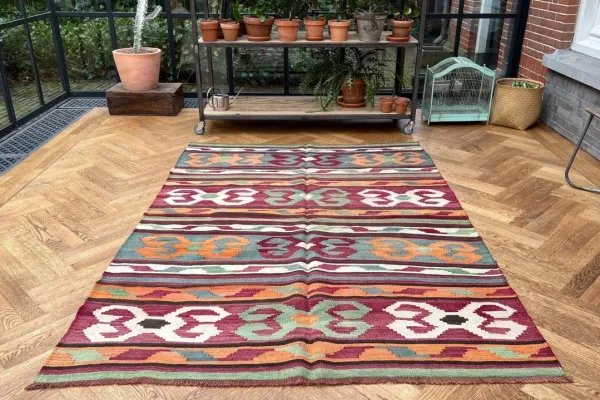 VERKOCHT Kelim authentiek, handgeweven in Sivas (Turkije) 15273 231cm x 161cm