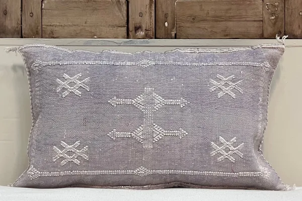 Sabra Kussen uit Marokko paars 60cm x 40cm incl vulling nr.61236