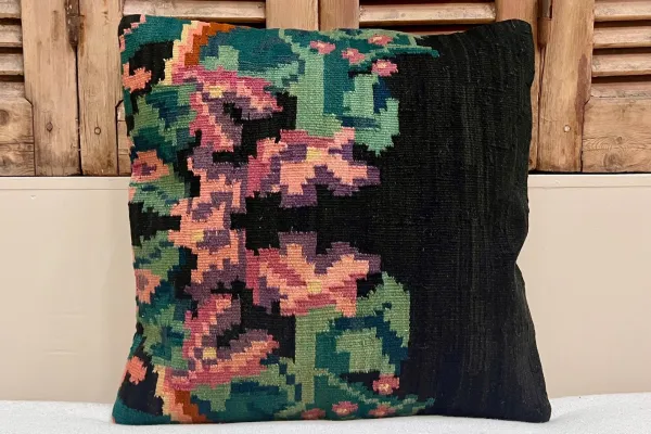 rozenkelim kussen nr.18126 50cm x 50cm incl binnenkussen 