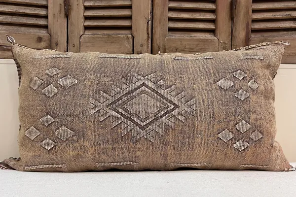 Sabra Kussen uit Marokko bruin 100cm x 50cm incl vulling nr.19911
