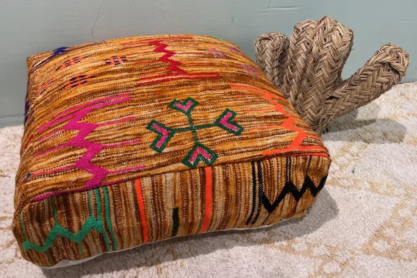 Marokkaanse Poef nr.77821 60cm x 60cm x 25cm incl. vulling