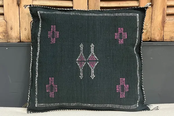 Sabra Kussen uit Marokko zwart 45cm x 45cm incl vulling nr.55389