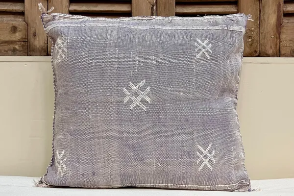 Sabra Kussen uit Marokko paars 45cm x 45cm incl vulling nr.94021
