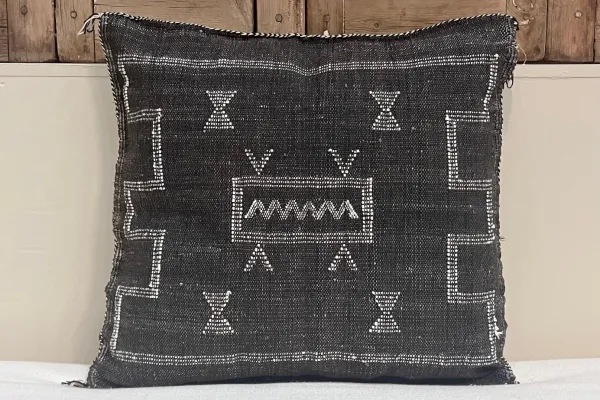 Sabra Kussen uit Marokko bruin 45cm x 45cm incl vulling nr.64086