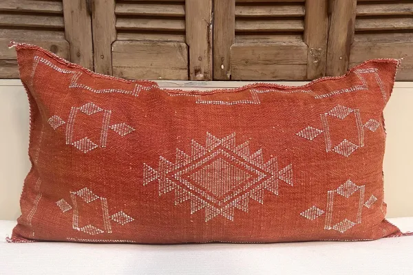 Sabra Kussen uit Marokko 100cm x 50cm incl vulling nr.63068