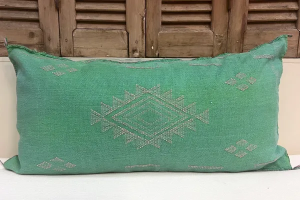 Sabra Kussen uit Marokko groen 100cm x 50cm incl vulling nr.63070