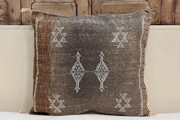 Sabra Kussen uit Marokko bruin 45cm x 45cm incl vulling nr.64114