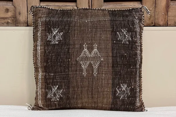 Sabra Kussen uit Marokko bruin 45cm x 45cm incl vulling nr.64118