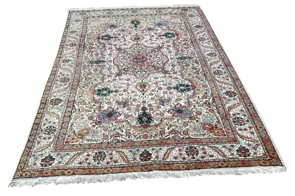 Ongeschoren vloerkleed, nr.16840 325cm x 210cm 