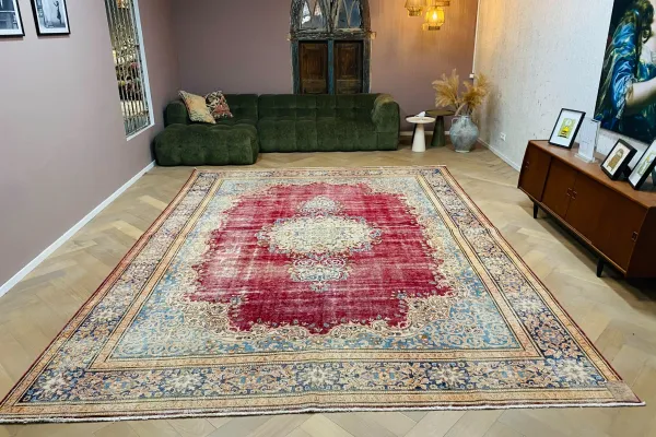 Vintage kirman vloerkleed zandkleur, rood 15054 413cm x 302cm