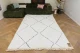 Beni ouarain 27956 299cm x 205cm er mist een stuk van de franjes