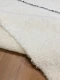 Beni ouarain 27956 299cm x 205cm er mist een stuk van de franjes