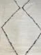 Beni ouarain 27956 299cm x 205cm er mist een stuk van de franjes