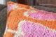 Ikat Velvet kussen roze oranje 60cm x 40cm incl binnen kussen