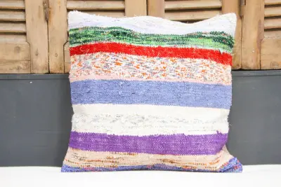 Kussen uit Turkije 50cm x 50cm incl binnenkussen katoenen achterkant (beige) Nr.51657